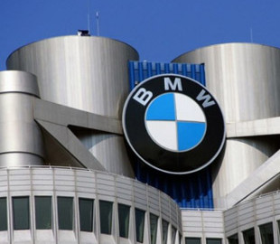 BMW інвестує додаткові $2,8 мільярда у будівництво заводу в Китаї - Reuters